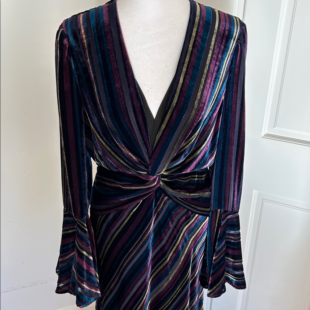 Diane Von Furstenburg Sudha dress, NWT, size 8